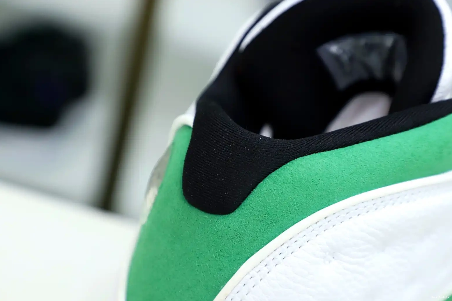 DB6537-113 “LUCKY AIR 13 GREEN” JORDAN Kimikick 0725